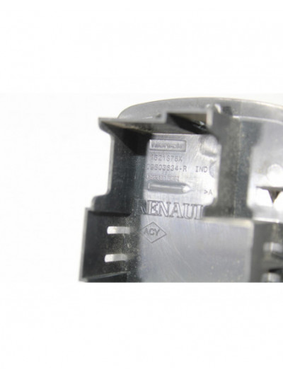 Recambio de mando elevalunas delantero derecho para renault clio iv business referencia OEM IAM 809602123R