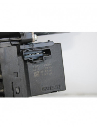 Recambio de elevalunas delantero izquierdo para renault megane iii coupe expression referencia OEM IAM 807312786R