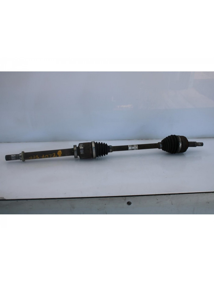Transmision delantera derecha RENAULT SCENIC III 1.5 dCi Diesel FAP 2011