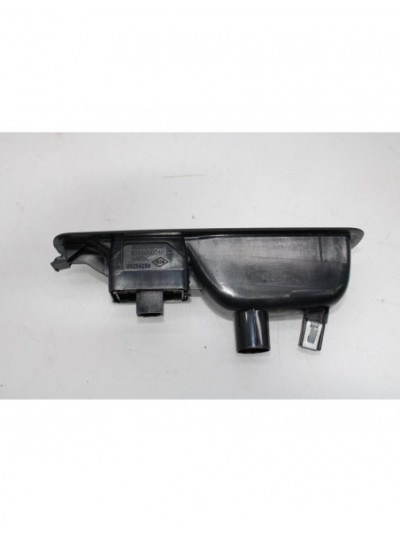 Mando elevalunas trasero derecho RENAULT SCENIC III 1.5 dCi Diesel FAP 2011