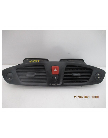 Rejilla aireadora RENAULT SCENIC III 1.5 dCi Diesel FAP 2011