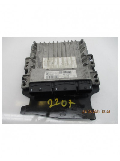 Recambio de centralita motor uce para renault scenic iii 1.5 dci diesel fap referencia OEM IAM 237101454