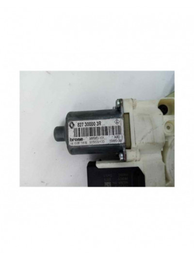 Recambio de elevalunas trasero derecho para renault megane iii berlina 5 p referencia OEM IAM 827300003R