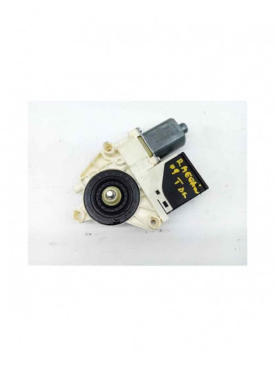 Recambio de motor elevalunas trasero derecho para renault megane iii berlina 5 p referencia OEM IAM 827300003R