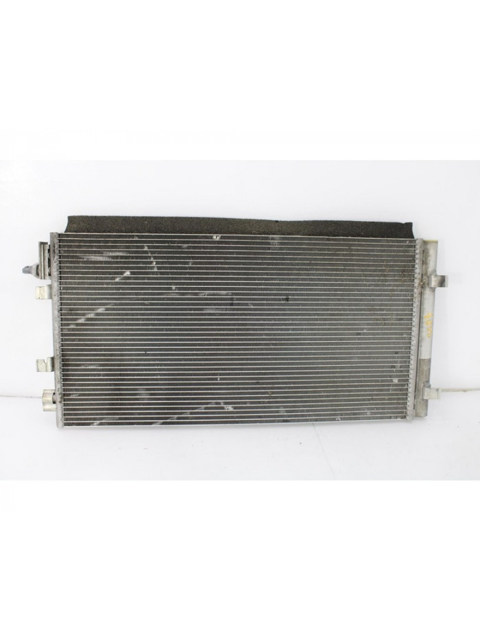 Condensador / radiador aire acondicionado RENAULT SCENIC III Dynamique 2010