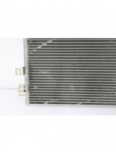 Condensador / radiador aire acondicionado RENAULT SCENIC III Dynamique 2010