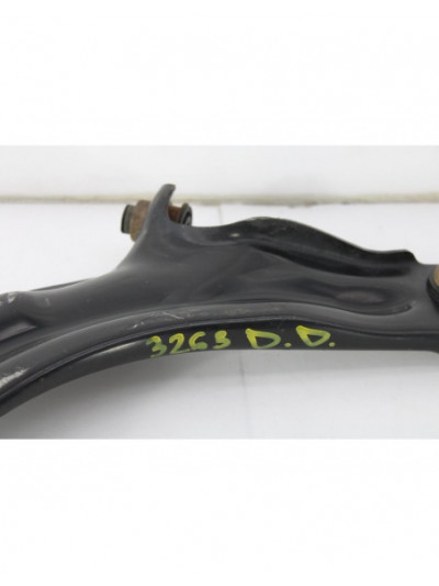 Recambio de brazo suspension inferior delantero derecho para renault kangoo dynamique referencia OEM IAM D.D.