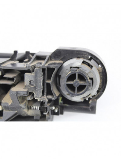 Recambio de soporte maneta exterior para renault kangoo dynamique referencia OEM IAM 8200497590