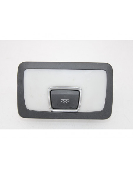 Recambio de luz techo para audi q7 4l referencia OEM IAM 4L0947124A