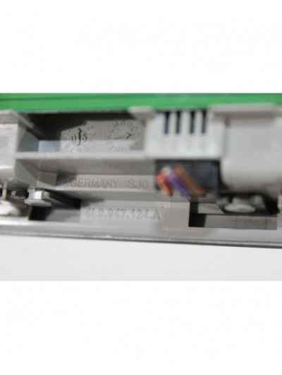 Recambio de luz techo para audi q7 4l referencia OEM IAM 4L0947124A