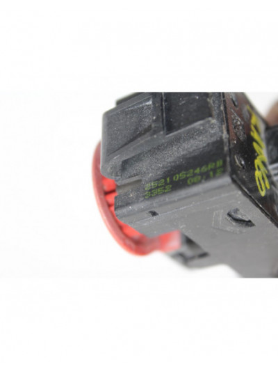 Recambio de warning para renault kangoo dynamique referencia OEM IAM 252105246R
