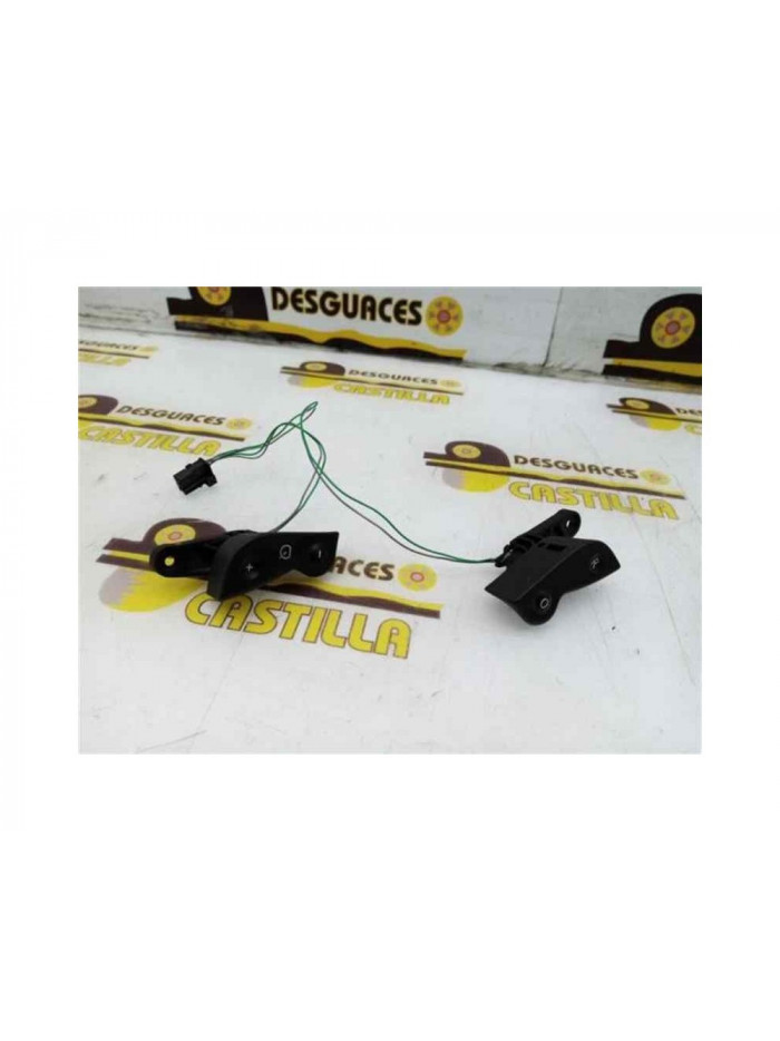 Mando volante RENAULT SCENIC II 1.5 dCi Diesel CAT 2005