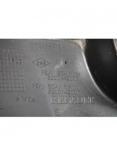 Recambio de paragolpes delantero para renault megane ii berlina 5p authentique referencia OEM IAM 8200142000