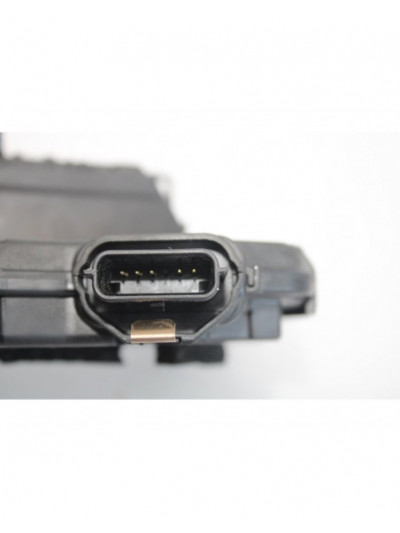 Recambio de cerradura puerta delantera derecha para renault clio iv business referencia OEM IAM 805021989