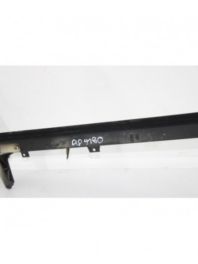 Recambio de guia de ventanilla para audi a6 c6 (4f2) 3.0 tdi quattro referencia OEM IAM 4F0837630B