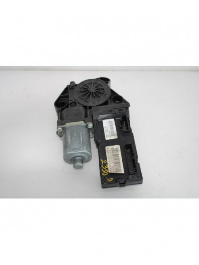 Recambio de motor elevalunas delantero izquierdo para renault megane iii coupe expression referencia OEM IAM 807306959R