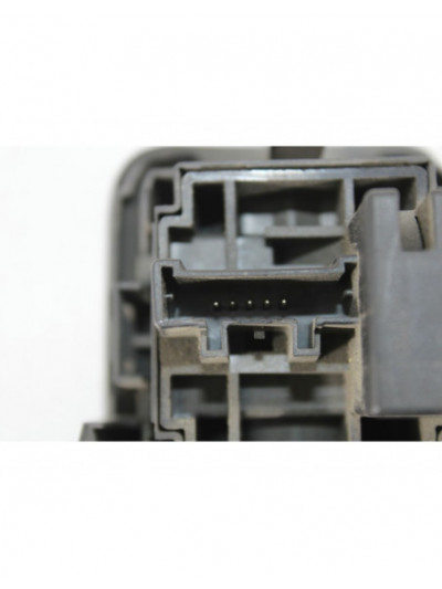 Recambio de interruptor para renault megane ii berlina 5p referencia OEM IAM 8200095495B