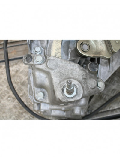 Caja cambios RENAULT MEGANE II BERLINA 3P 1.5 dCi Diesel 106CV 78KW 2002