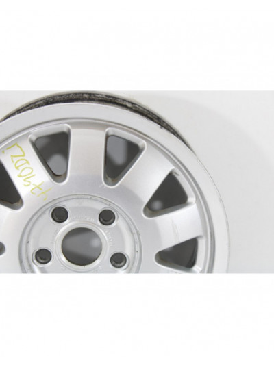 Recambio de llanta para audi a4 berlina (b5) 2.5 tdi referencia OEM IAM 8D0601025M37853
