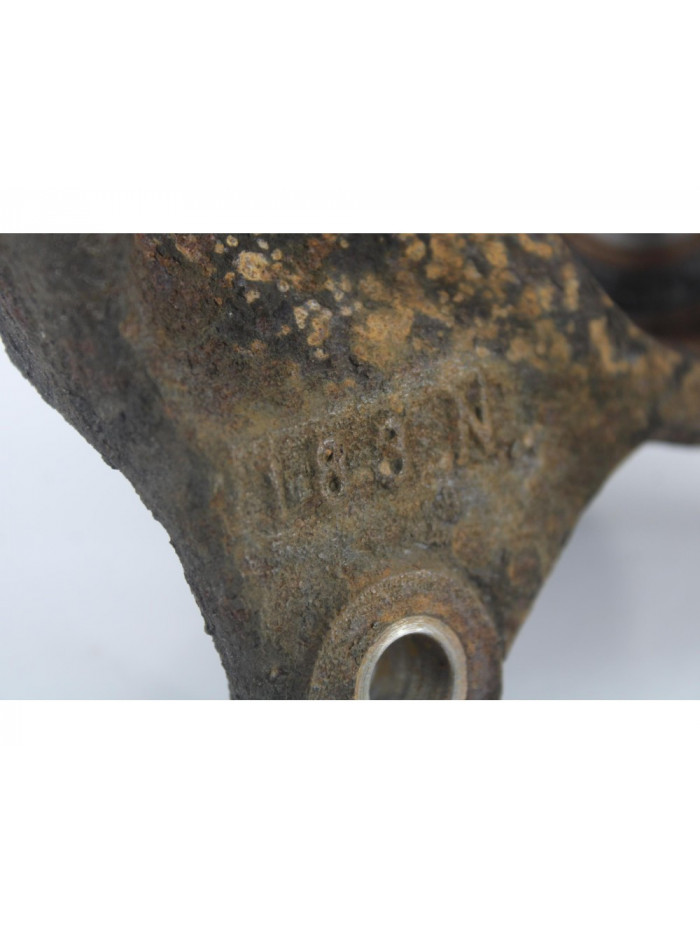 Recambio de mangueta delantera izquierda para renault megane iii coupe dynamique referencia OEM IAM 3140D.I.