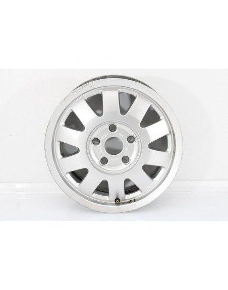 Recambio de llanta para audi a4 berlina (b5) 2.5 tdi referencia OEM IAM 8D0601025M37852