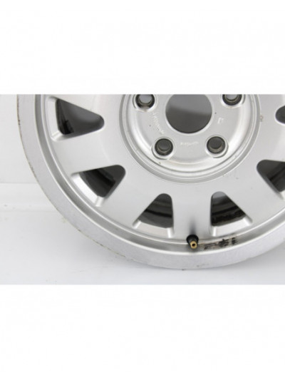 Recambio de llanta para audi a4 berlina (b5) 2.5 tdi referencia OEM IAM 8D0601025M37852