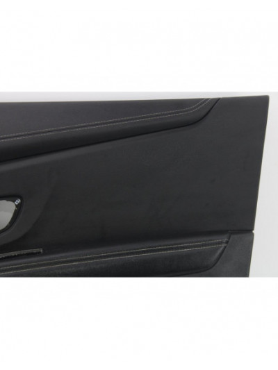 Recambio de guarnecido puerta delantera derecha para renault scenic iv bose-edition referencia OEM IAM 809001721R