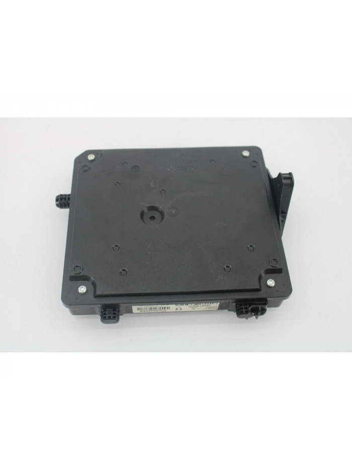Recambio de caja reles / fusibles para renault megane iii coupe dynamique referencia OEM IAM 284B13640R