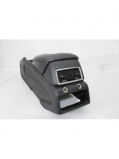 Recambio de apoyabrazos central para audi q7 4l referencia OEM IAM 3756T.
