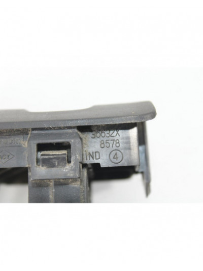 Mando regulación altura faros RENAULT CLIO III 1.5 dCi Diesel FAP 2005
