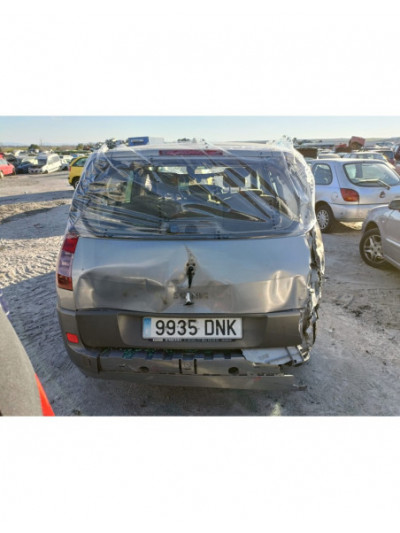 renault scenic ii del año 2005