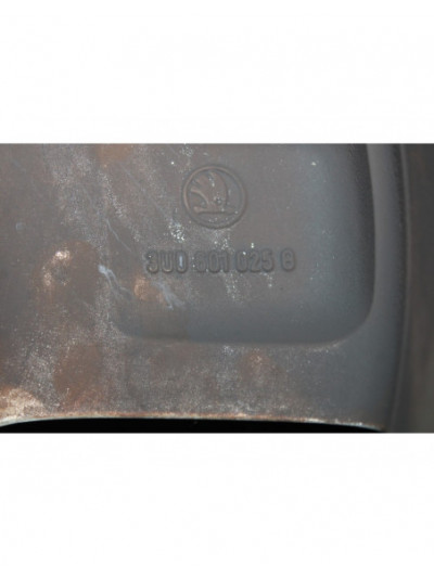 Recambio de llanta para skoda superb i (3u4) 1.9 tdi referencia OEM IAM 3U06010255319/2