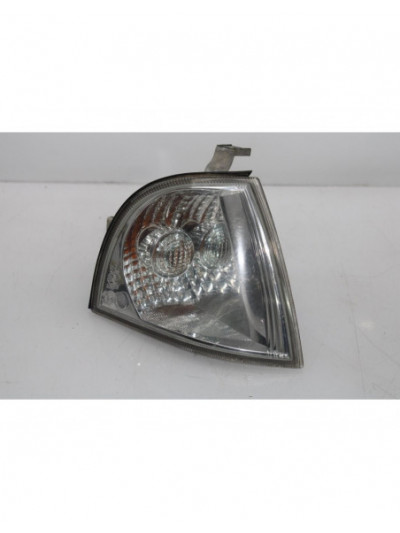 Recambio de piloto lateral derecho para skoda octavia berlina (1u2) 1.9 tdi referencia OEM IAM YU3X13368AB