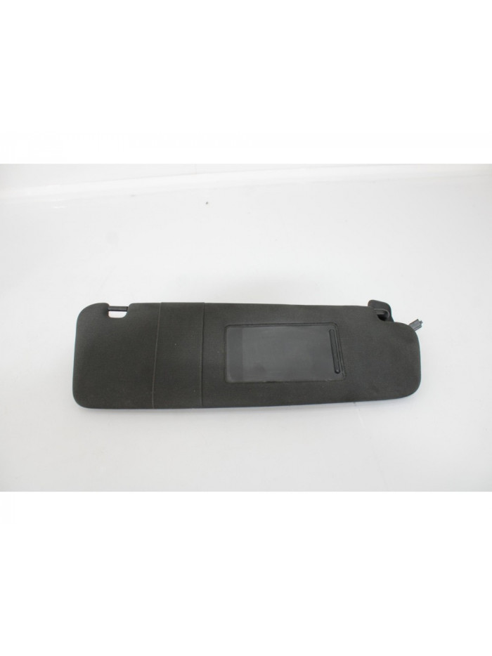 Recambio de parasol derecho para audi q7 4l referencia OEM IAM 4L0857552