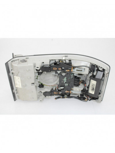 Recambio de luz techo para audi q7 4l referencia OEM IAM 4L0947135F