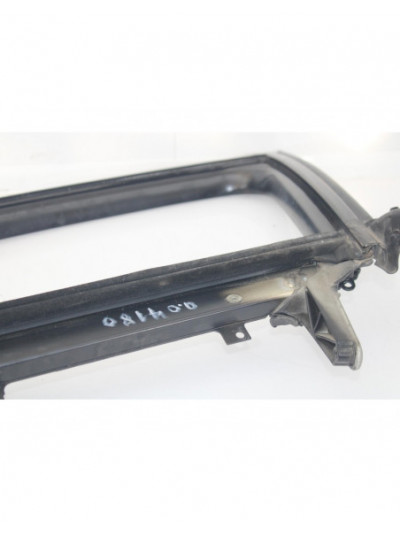 Recambio de guia de ventanilla para audi a6 c6 (4f2) 3.0 tdi quattro referencia OEM IAM 4F0837629B