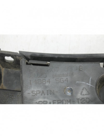 Recambio de soporte izquierdo paragolpe trasero para seat ibiza iv (6j5, 6p1) 1.2 referencia OEM IAM 6J4807393B