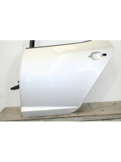 Puerta trasera izquierda SEAT IBIZA IV 1.2 2014