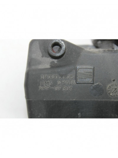 Tapa exterior combustible SEAT LEON Reference 2012