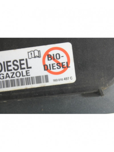 Tapa exterior combustible SEAT LEON 1.6 TDI 2018
