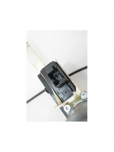 Elevalunas delantero derecho AUDI A5 COUPE 2.7 TDI 2008