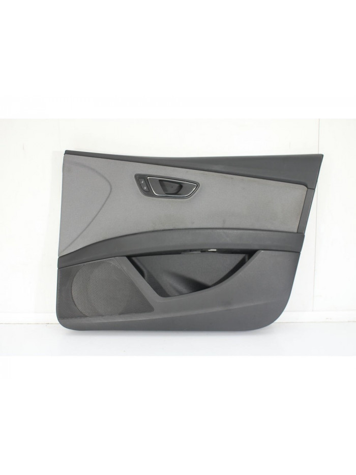 Recambio de guarnecido puerta delantera derecha para seat leon (5f1) 1.6 tdi referencia OEM IAM 5F4867012