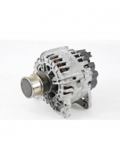 Recambio de alternador para seat toledo (kg3) xcellence referencia OEM IAM 04E903015