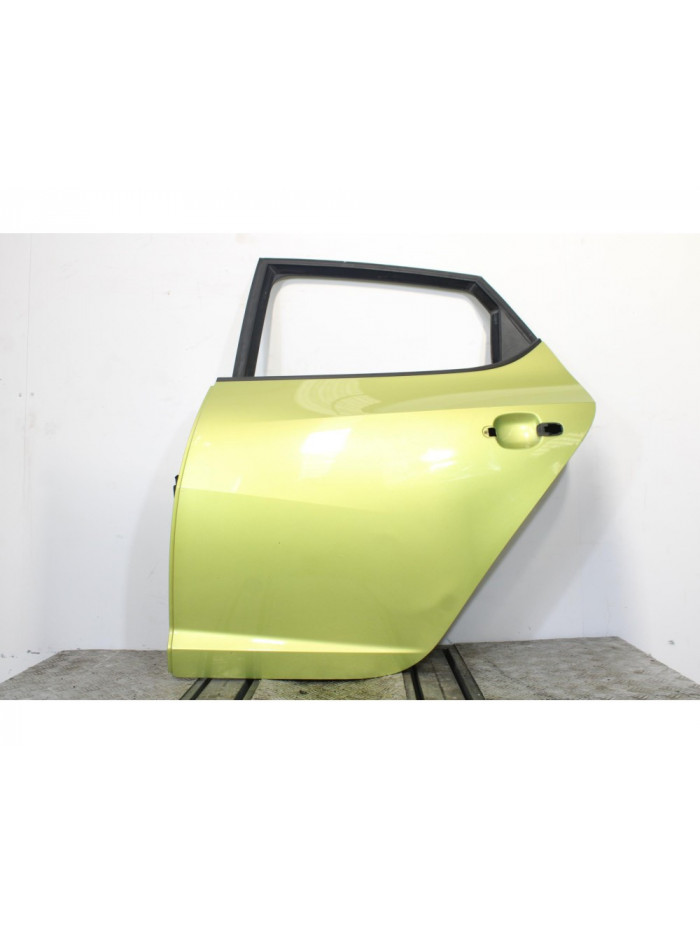 Puerta trasera izquierda SEAT IBIZA SC FR Tech 2011
