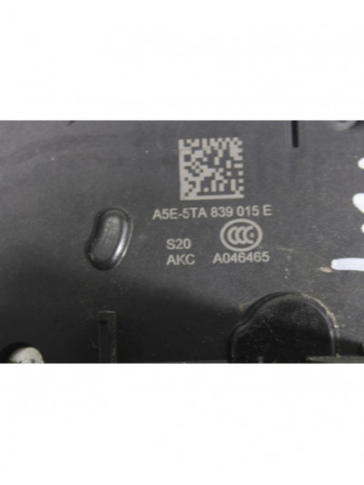 Recambio de cerradura puerta trasera izquierda para seat ibiza st (6p8) 1.0 tsi referencia OEM IAM 5TA839015E