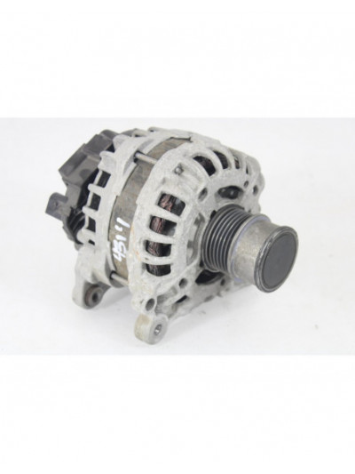 Recambio de alternador para seat ibiza st (6p8) 1.0 tsi referencia OEM IAM 04E903015A