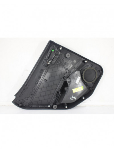 Recambio de guarnecido puerta trasera derecha para seat ibiza st (6p8) 1.0 tsi referencia OEM IAM 6F0867212A
