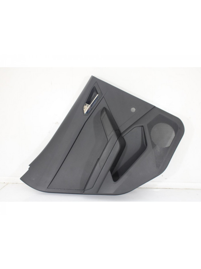 Recambio de guarnecido puerta trasera izquierda para seat ibiza st (6p8) 1.0 tsi referencia OEM IAM 6F0867211A