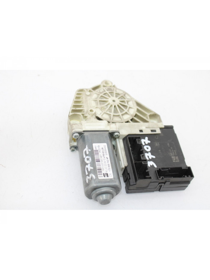 Motor elevalunas delantero derecho SEAT ALTEA XL Reference 2014