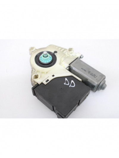 Motor elevalunas delantero derecho SEAT ALTEA XL Reference 2014
